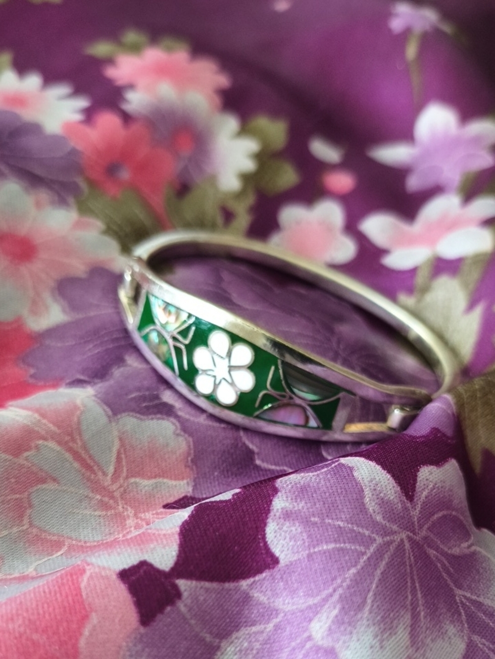 Adorable Mexico Alpaca Child Bangle W/ Green Enamel & Abalone Butterflies Inlay